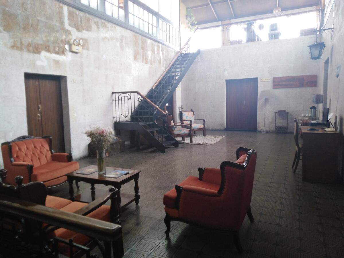 Inn Casablanca